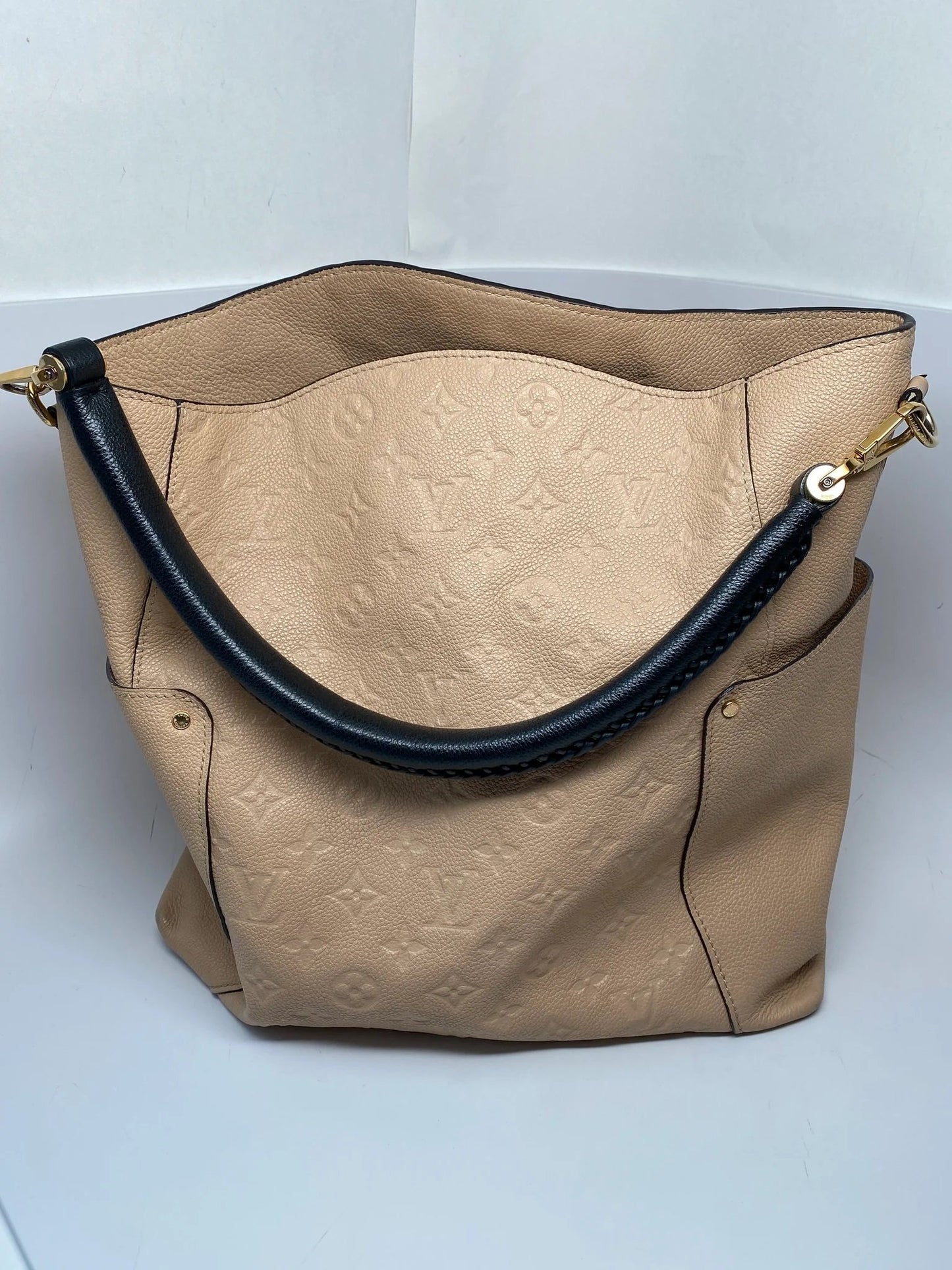 LOUIS VUITTON EMPREINTE BAGATELLE IN DUNE