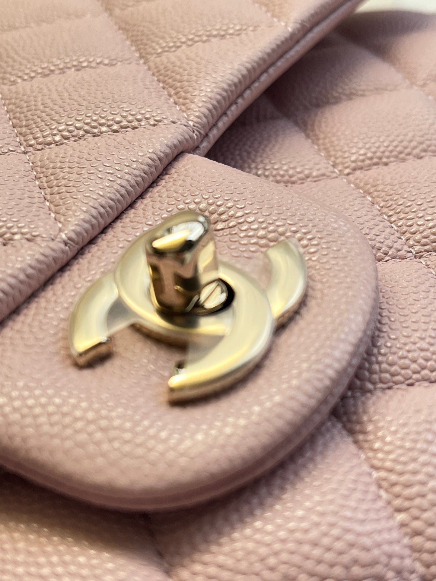 Chanel Classic ML Flap Pink Caviar