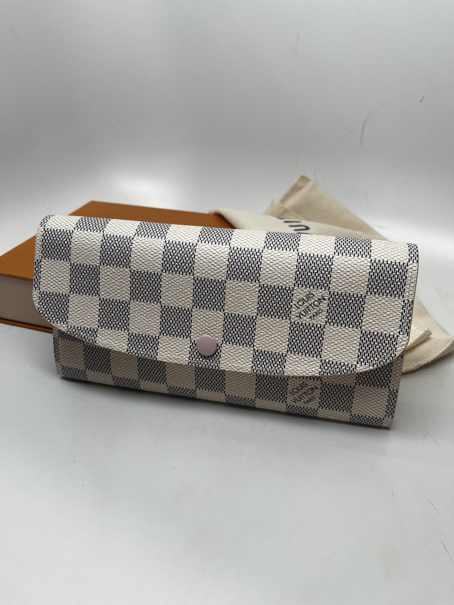 Louis Vuitton Emilie Wallet in Damier Azur