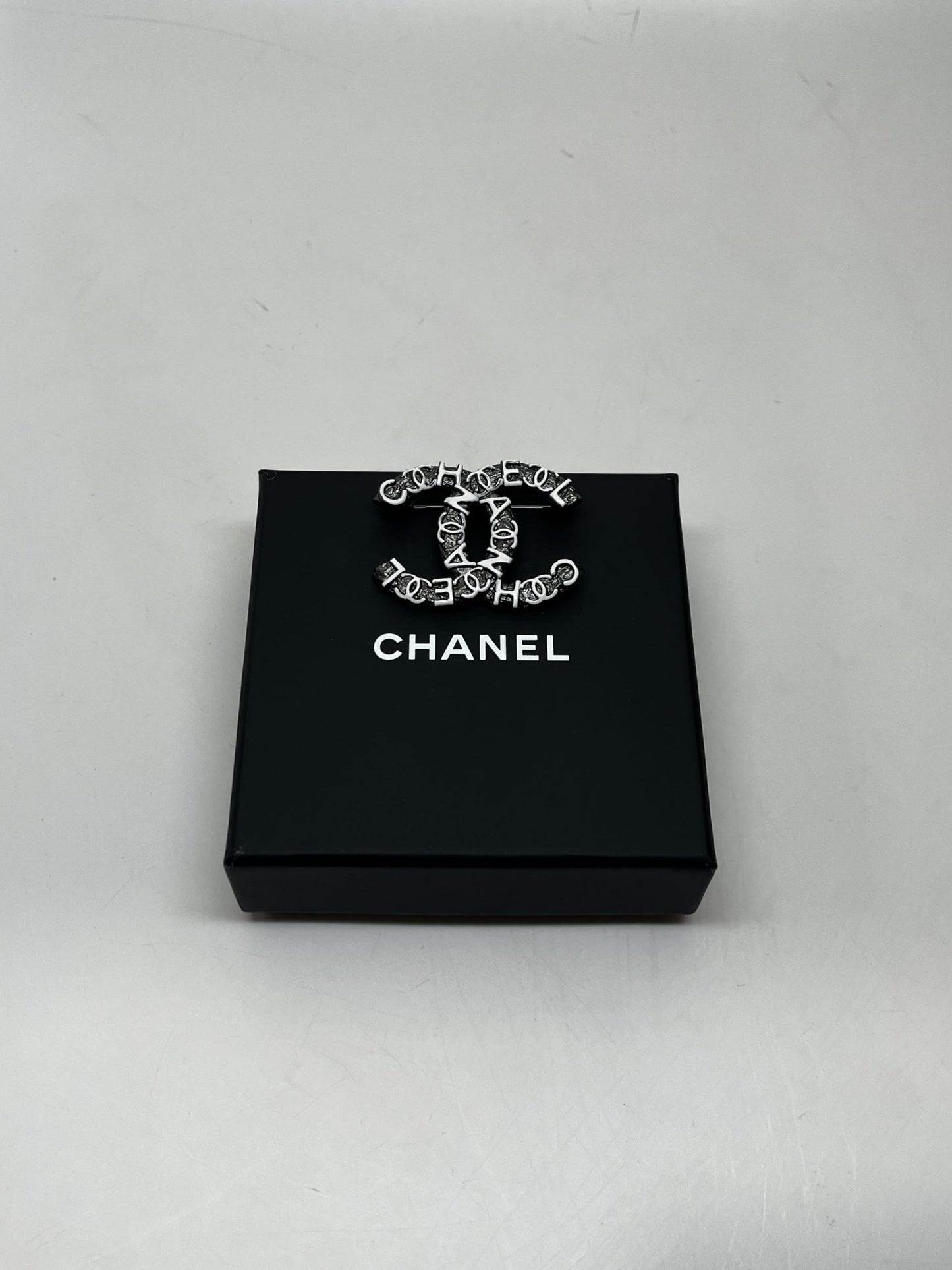 Chanel CC Logo Metal with Enamel Brooch