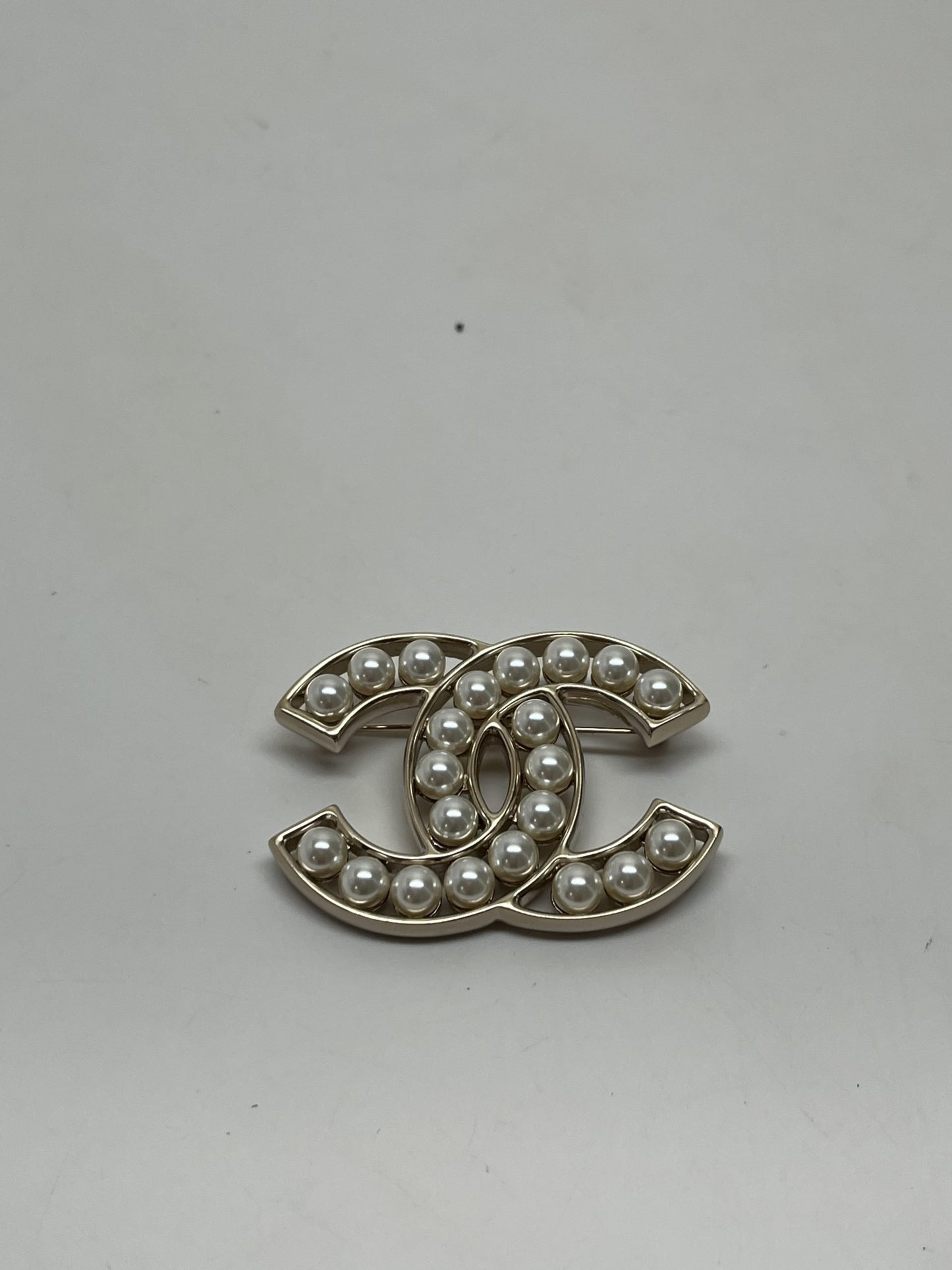 Chanel CC Pearl Brooch in Gold Hardware