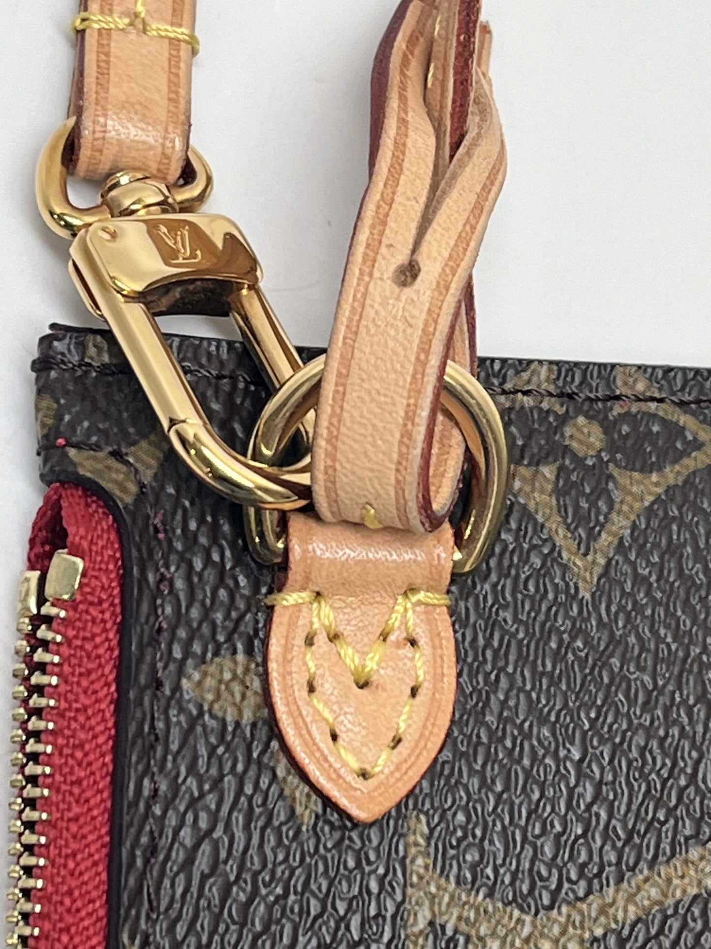 Louis Vuitton Neverfull Mono Pochette