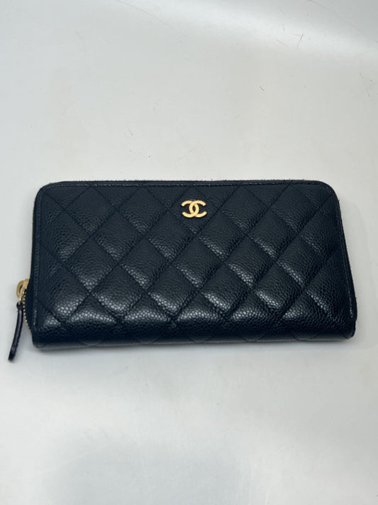 Chanel Classic Long Zipped Wallet in Caviar