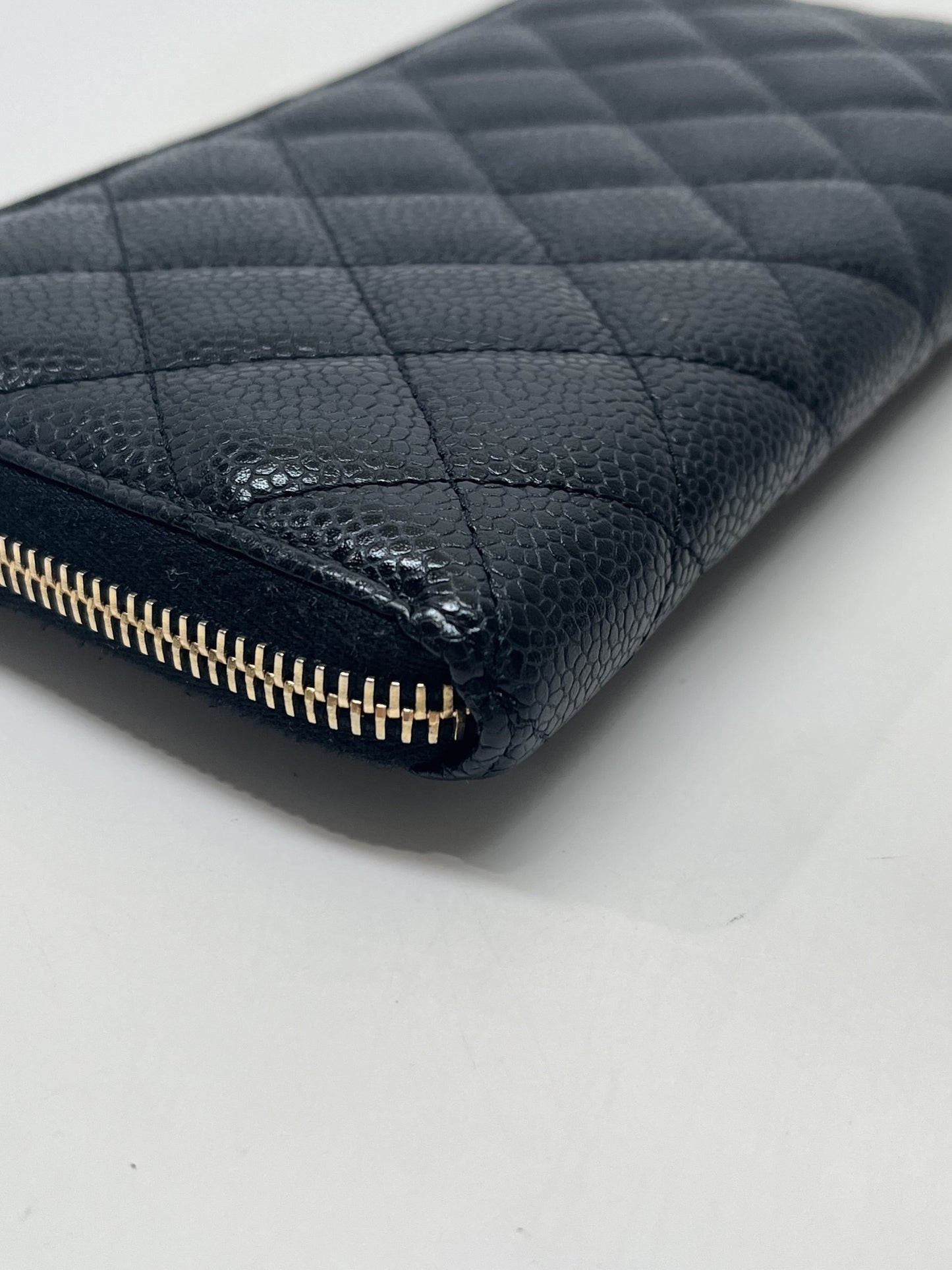 Chanel Classic Long Zipped Wallet in Caviar