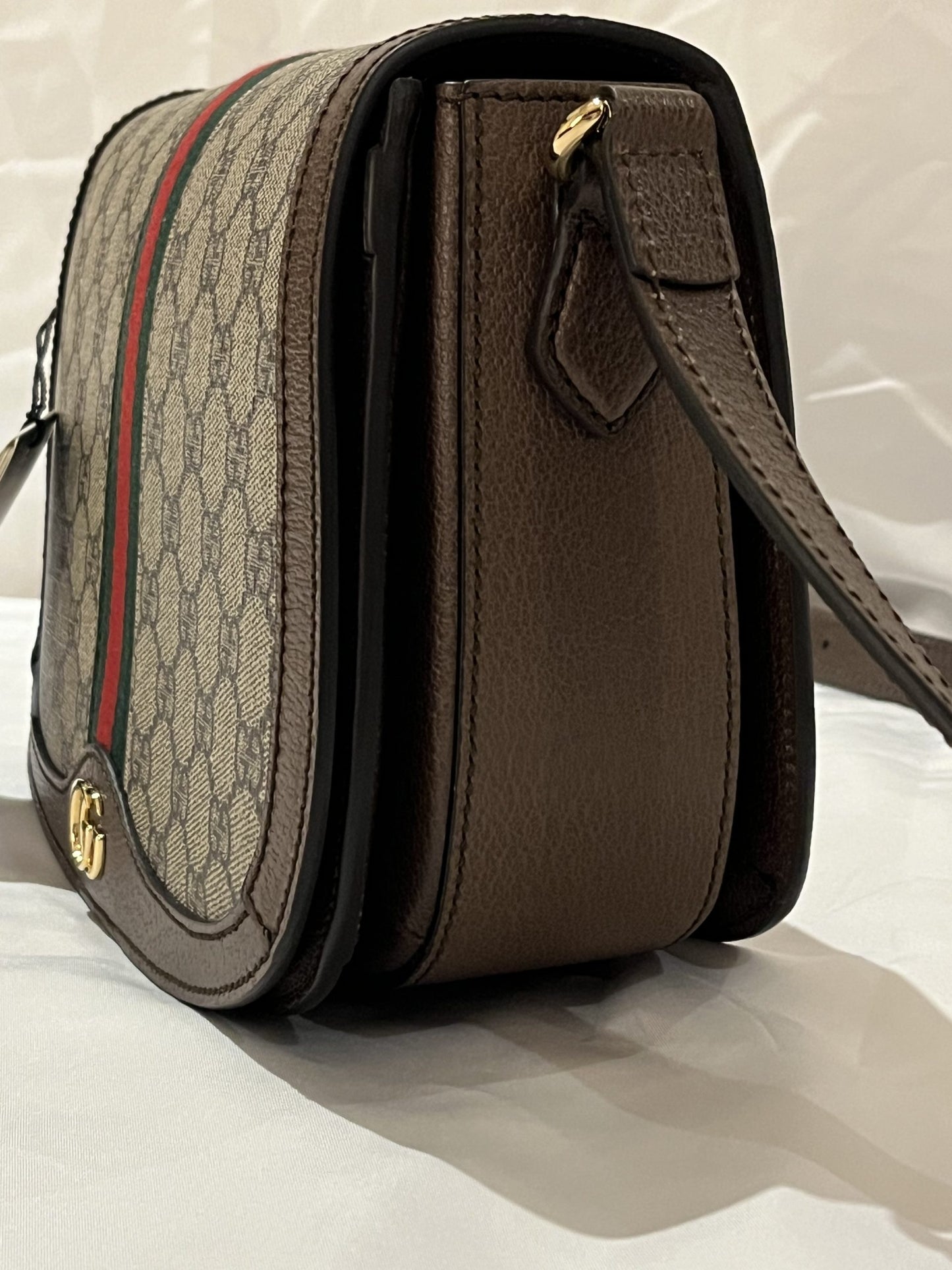 Gucci GG Medium Ophidia Bag in Beige and Ebony