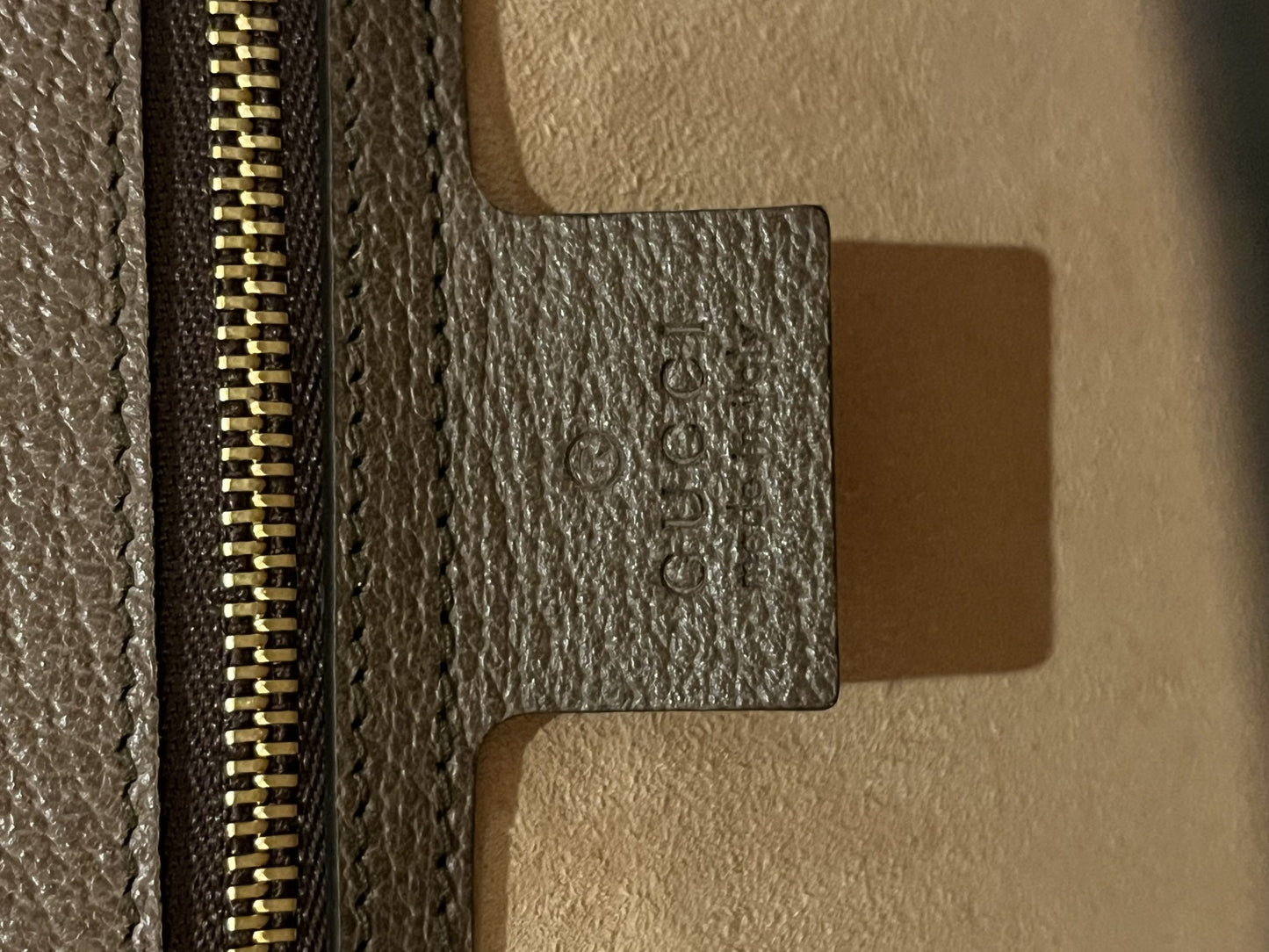 Gucci GG Medium Ophidia Bag in Beige and Ebony