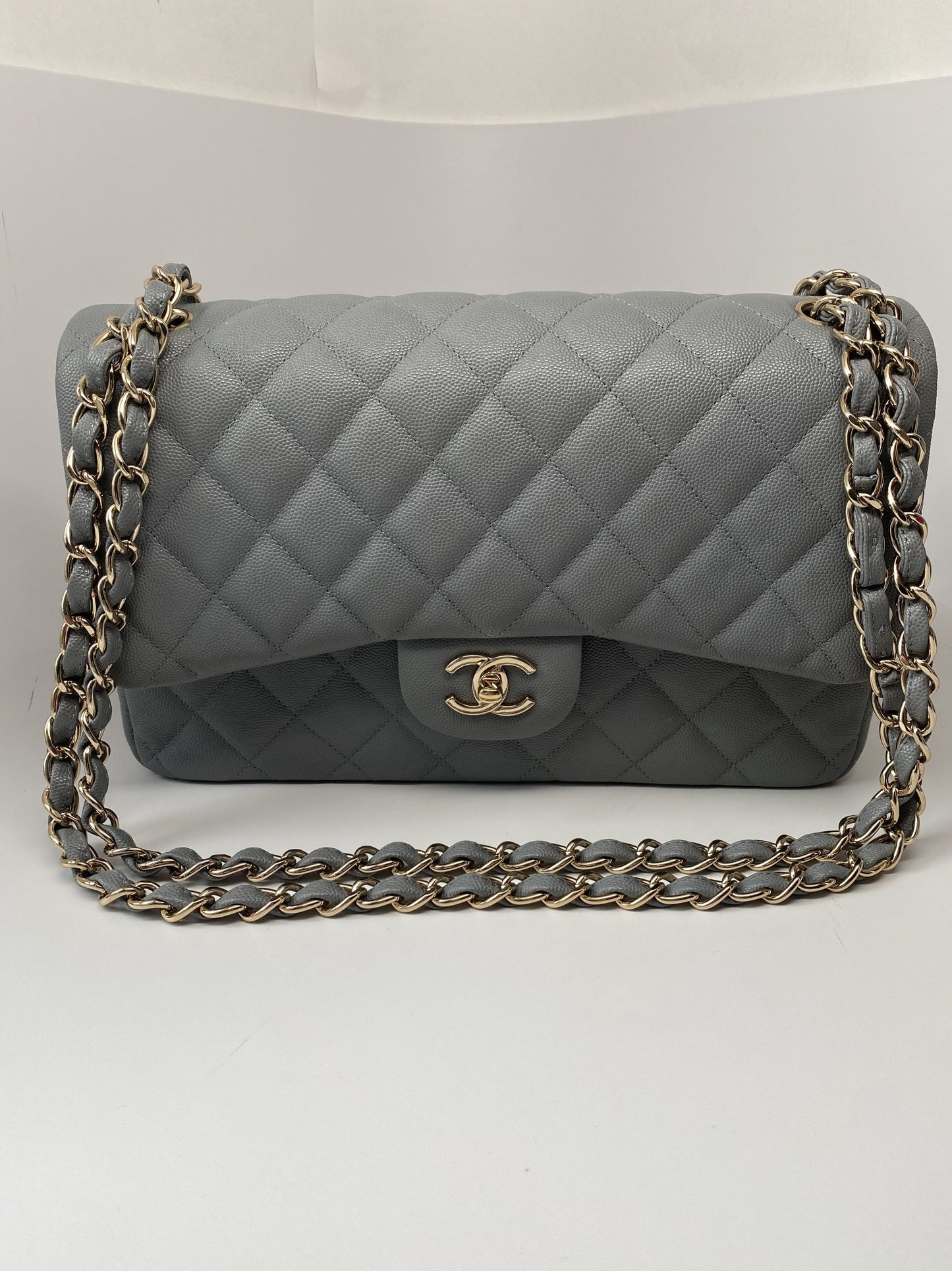 CHANEL LIGHT GRAY CAVIAR JUMBO CLASSIC DOUBLE FLAP BAG